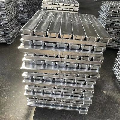 2.823g/Cc Simli Beyaz Alüminyum Külçeler ADC12 Demirli Külçe YZAlSi11Cu3