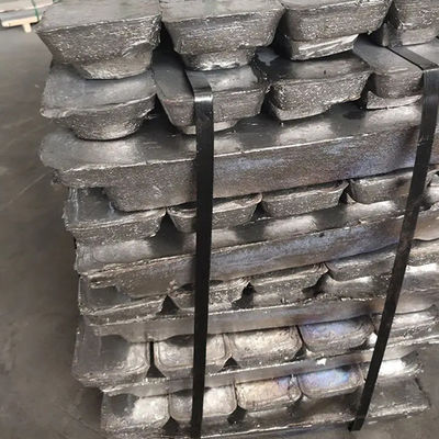 Al99.70 Alüminyum Külçeler A7 800 X 180 X 90mm Alüminyum Hurdayı Külçelere Eritmek İçin
