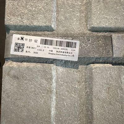 AISI Çinko Alaşımı Ingotları 50 kg 25 ton Yüksek Saflık 99.995% ~ 99.99%