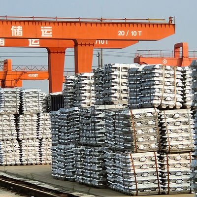 A7 Al 99.7 İkincil olmayan 3000 Serisi Alüminyum Alloy olmayan Alüminyum Ingot